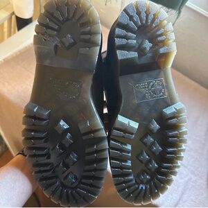 Doc marten Chelsea boot size 6